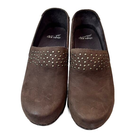 Dansko Mavis Brown Milled Nubuck Slip On Studded Comfort Clogs EU 40 /US 9.5- 10 - Picture 2 of 6